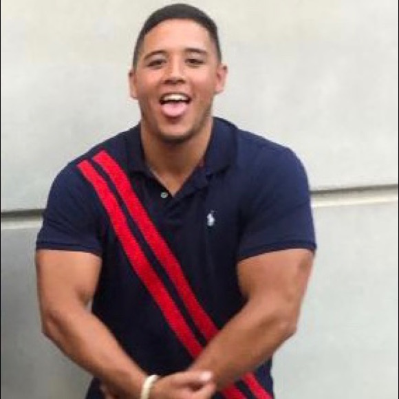 Profile Picture of Raymond Irizarry (@rayirizarry8691) on Poshmark