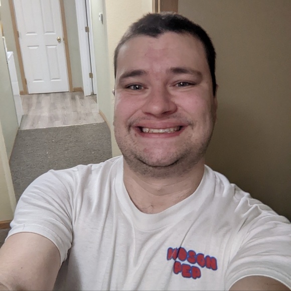 Profile Picture of Peter Gullette (@peter_gullette) on Poshmark