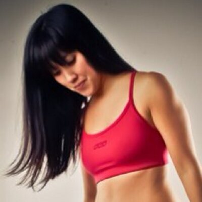 Profile Picture of Elizabeth Wong (@IntuitivePT) on Twitter