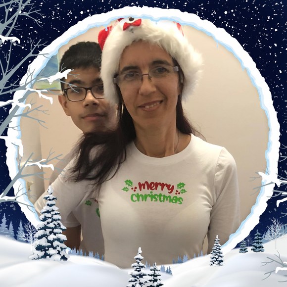 Profile Picture of Mage Costa (@magelacosta295) on Poshmark