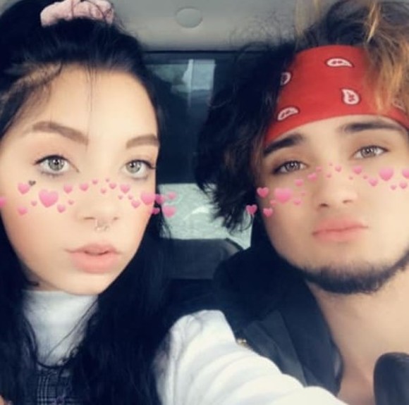 Profile Picture of Ethan Heath (@xhethanx) on Poshmark