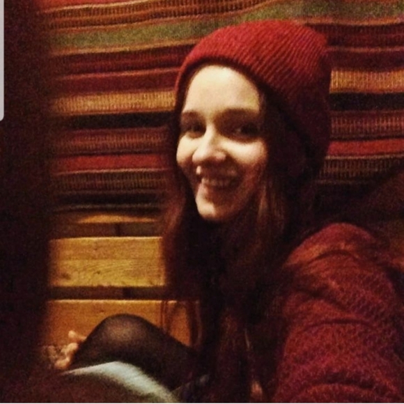 Profile Picture of Medea Kerauli (@milikobusa) on Poshmark