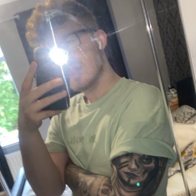 Profile Picture of Ben Collin (@Ben_C0llin) on Twitter