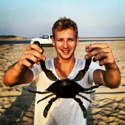 Profile Picture of Finlay Barry (@FBezy) on Twitter