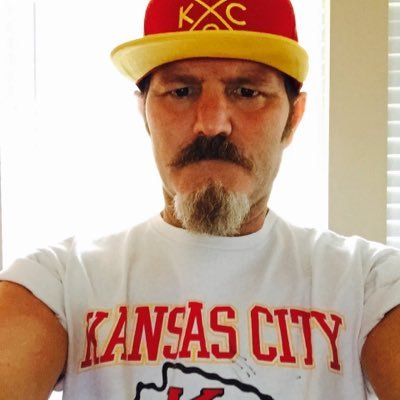 Profile Picture of Darryl Novak (@NovakDarryl) on Twitter