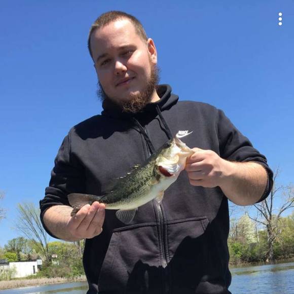 Profile Picture of Kyle Koehler (@kylekoehler) on Poshmark