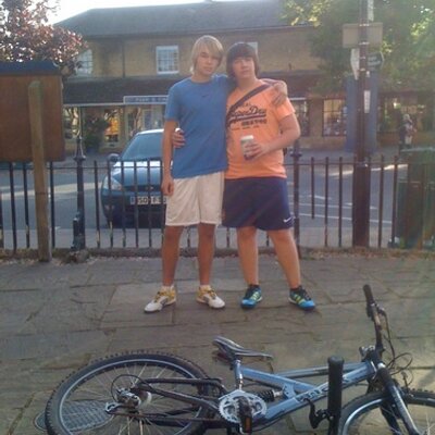 Profile Picture of Arthurs (@JoshuaaArthurs) on Twitter