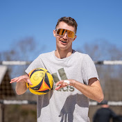 Profile Picture of Michael Hickey (@MikeHickey22) on Youtube