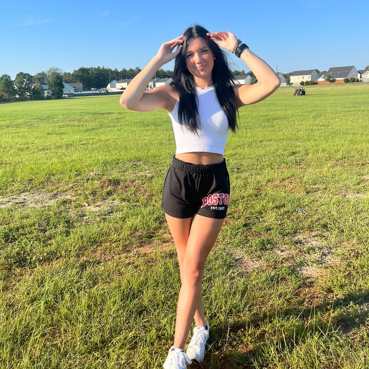 Profile Picture of kk (@kaitlyn.clyburn) on Tiktok