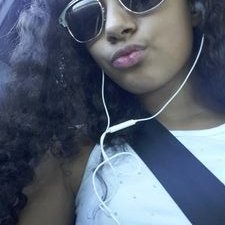 Profile Picture of Clara Rocha (@clararocha423) on Twitter