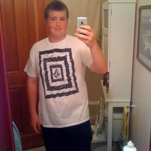 Profile Picture of Forrest Kearney (@doom_poodle) on Myspace