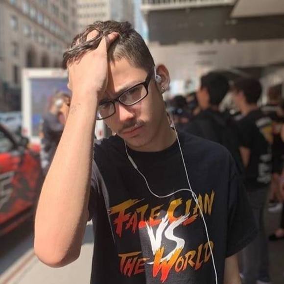Profile Picture of Shahriar Ãhmęd (@ahmeds096) on Poshmark