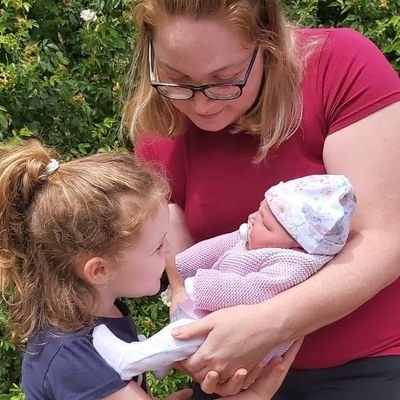 Profile Picture of Kirsty Ann ❄ (@PandaEyesKirsty) on Twitter