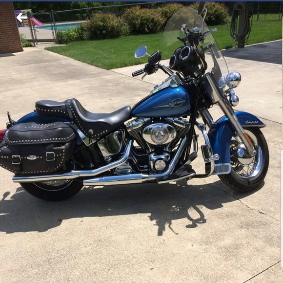 Profile Picture of John Strzalka (@john_strzalka) on Poshmark