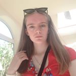 Profile Picture of louise 🧜‍♀️ (@louise.nelsonx) on Instagram