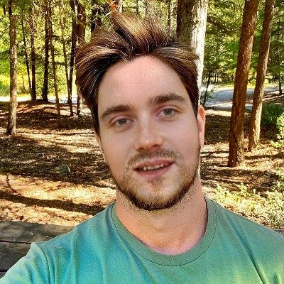 Profile Picture of Richard Govea (@richardgoesoff) on Twitter