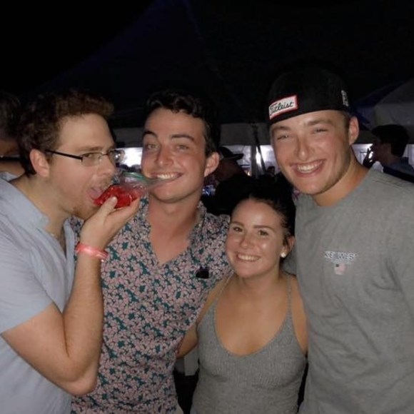 Profile Picture of Mitchell Willis (@mtwmac) on Poshmark