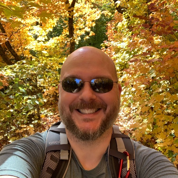 Profile Picture of Randy Lukken (@rlukken) on Poshmark