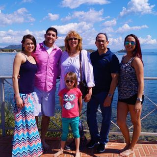 Profile Picture of Sylvia Salinas (@sylvia_around_the_world) on Instagram