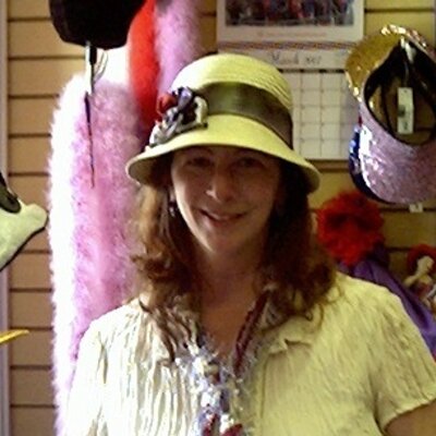 Profile Picture of Michelle Clements (@MichelleMary77) on Twitter