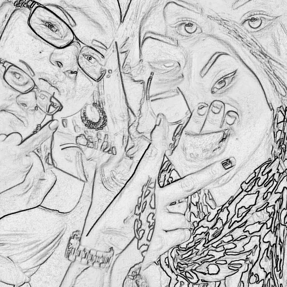 Profile Picture of Nayely Nuno (@nyeeee) on Poshmark