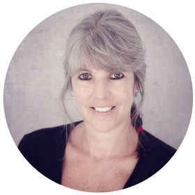 Profile Picture of Katie Paul • Midlife Health, Relationships & Intimacy (@chaotickatiep) on Pinterest