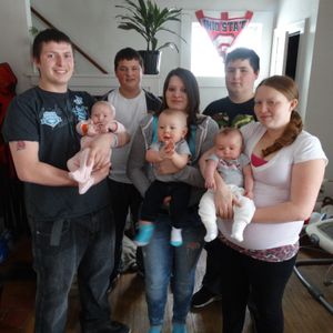 Profile Picture of April Meek (@aprilmeek) on Myspace