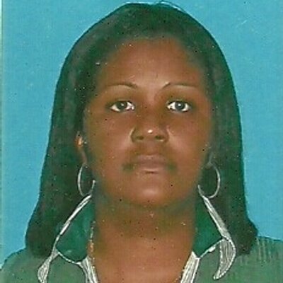 Profile Picture of Iris Bell (@irisbell89) on Twitter