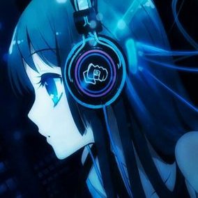 Profile Picture of Crystal (@AmeTait) on Twitter