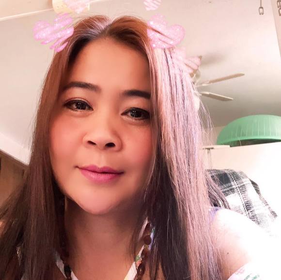 Profile Picture of Ma Khaing (@myintkhaing2000) on Poshmark