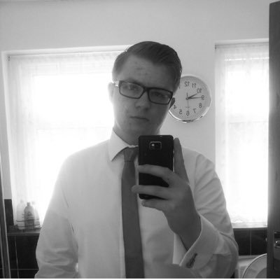 Profile Picture of Robert Everitt (@CsgoRob) on Twitter