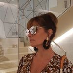 Profile Picture of Pamela Eaton Peterson (@chicshuffle) on Instagram