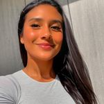 Profile Picture of Débora Bastos (@deboraabastos) on Instagram
