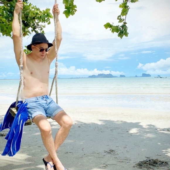 Dolnachai Pechtes - Poshmark Profile Picture of Dolnachai Pechtes (@aimj3ff) on Poshmark