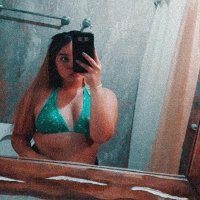 Profile Picture of Lara💫 (@LaraOliva9) on Twitter