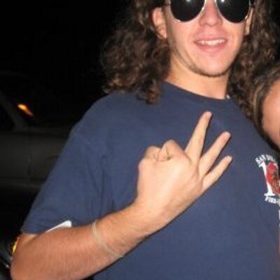 Profile Picture of Joshua Chavez (@joshuatreesd) on Twitter
