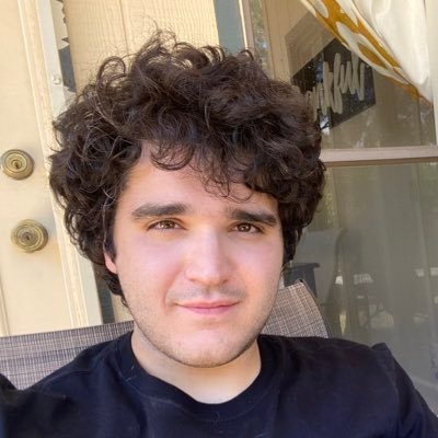 Profile Picture of Brandon Pine (@DadddyyBrandon) on Twitter