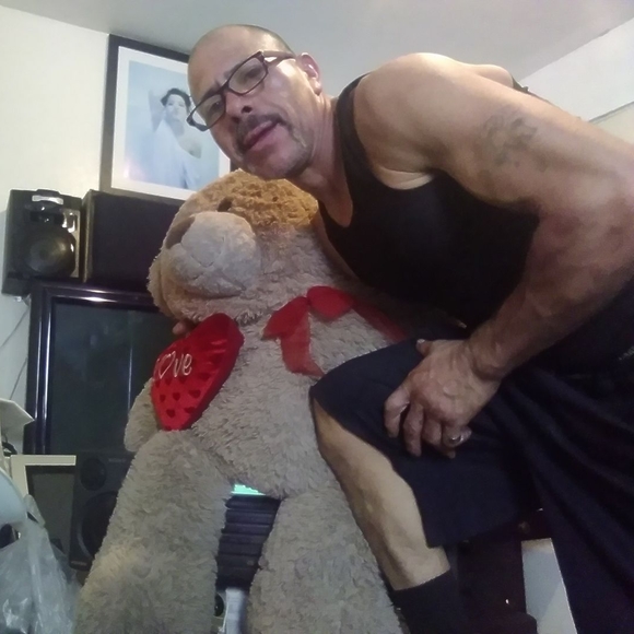 Profile Picture of Guillermo Fimbres (@fimbres742) on Poshmark