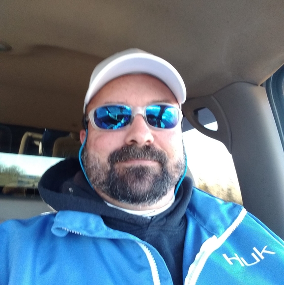 Profile Picture of Marc Davenport (@marc_davenport) on Poshmark