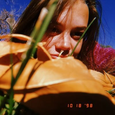 Profile Picture of Taryn Klein (@taryn2203) on Twitter