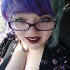 Profile Picture of Tori Byrd (@TurtleTarot) on Twitter