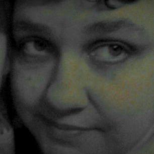 Profile Picture of Kate Murray Tuttle (@tuttle_murray) on Twitter