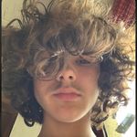 Profile Picture of M O M O lpb (@pauldinahetpothier) on Instagram