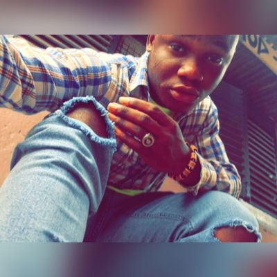 Profile Picture of Clinton Arthur (@ClintonArthur8) on Twitter