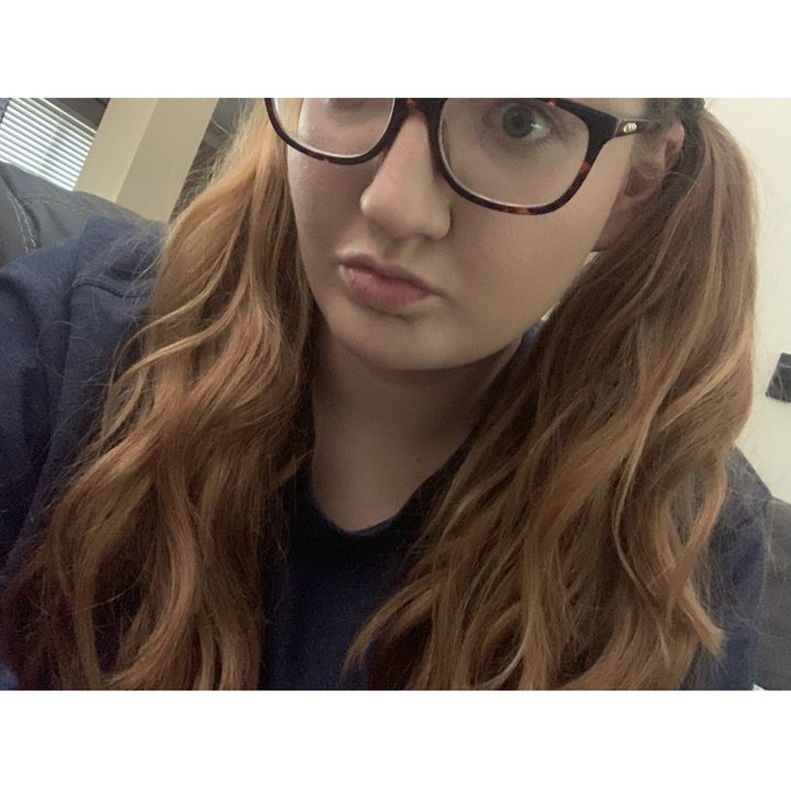 Profile Picture of Amanda Barron (@halfsaturn) on Tiktok
