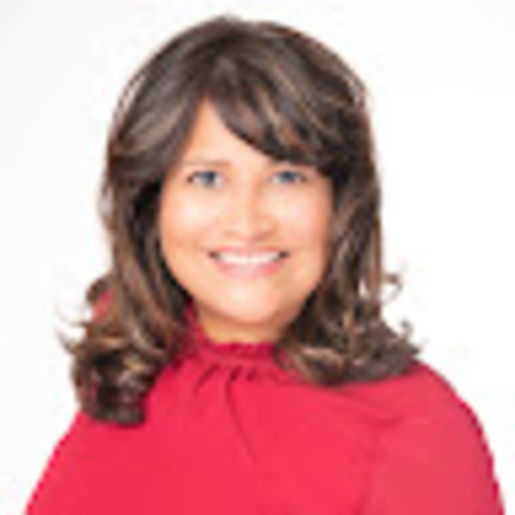 Profile Picture of Fran Prybylski (@franpryb) on Poshmark