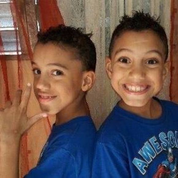 Profile Picture of David Garay (@garay1970) on Poshmark