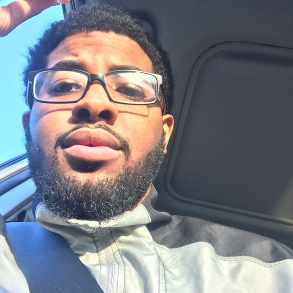 Josiah Baltimore - Poshmark Profile Picture of Josiah Baltimore (@dreamboyville) on Poshmark