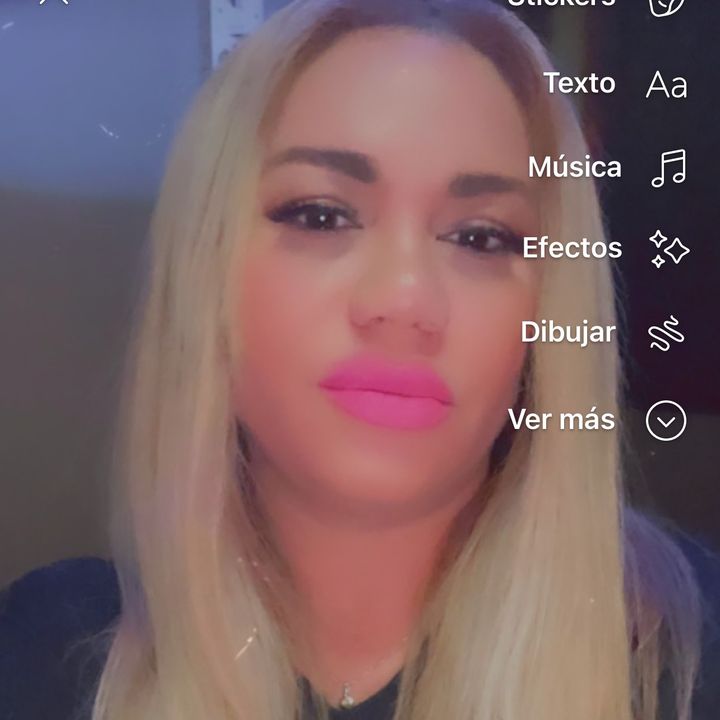 Profile Picture of Alex (@lizandralorenzono) on Tiktok