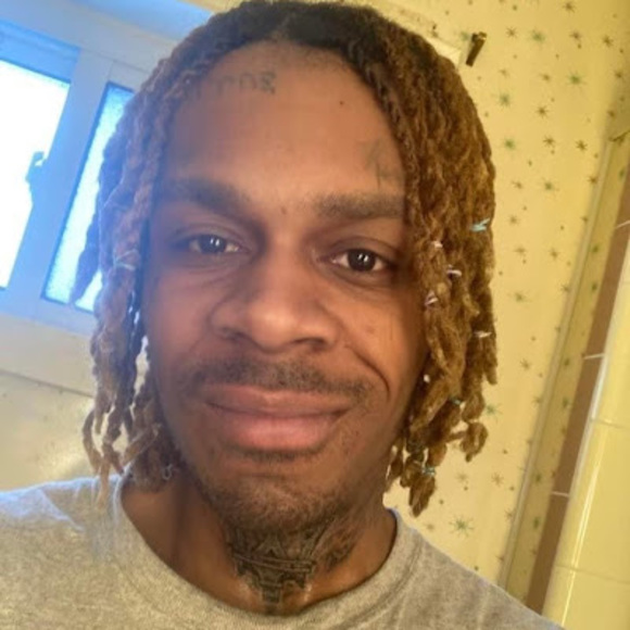 Profile Picture of Alexander Wimbush (@wimbushalg974) on Poshmark